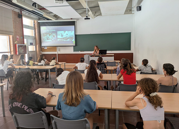campus-tech-chicas-uma